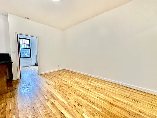 Rented by Camelot Realty Group | media 9