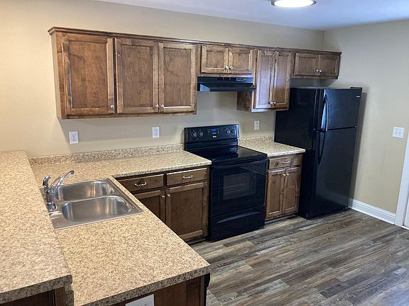 4th image of 312 N Varnell Rd #B