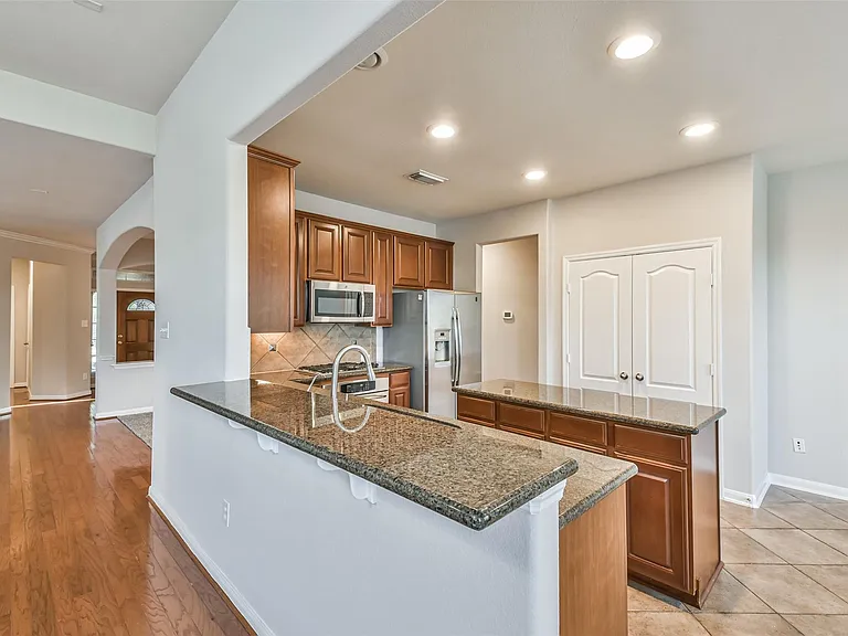 9506 Gramond Hall Ct — Photo 11