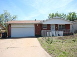 2411 NW 7th St, Lawton, OK 73507