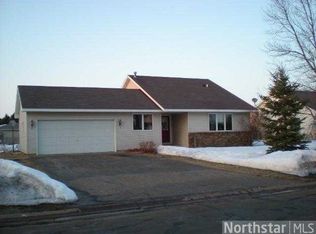 6168 Cougar Trl, North Branch, MN 55056