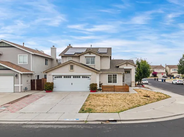 13740 Peridot St, Lathrop, CA 95330