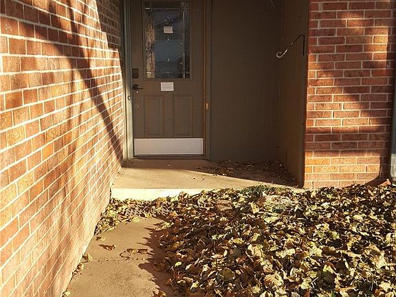 2nd image of 4737 Forest Hills Dr