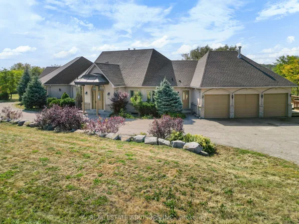 20 Bells Lake Rd, King, ON L0G 1T0