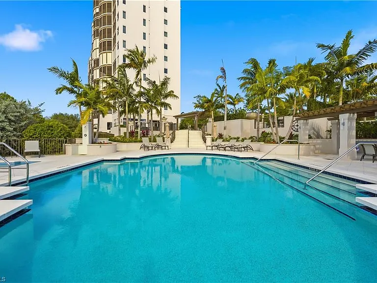 8990 Bay Colony Dr #1203 — Photo 32