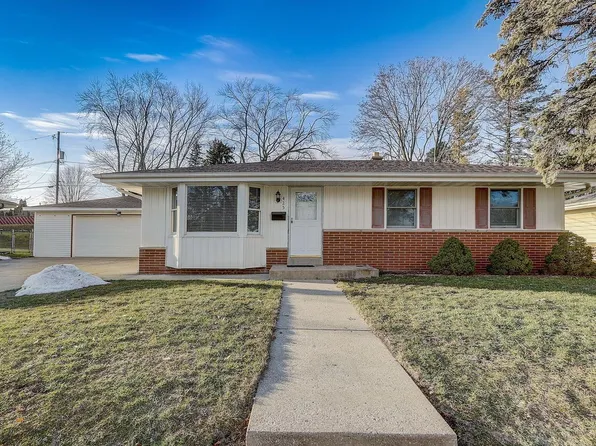 425 South Elmwood AVENUE, Burlington, WI 53105
