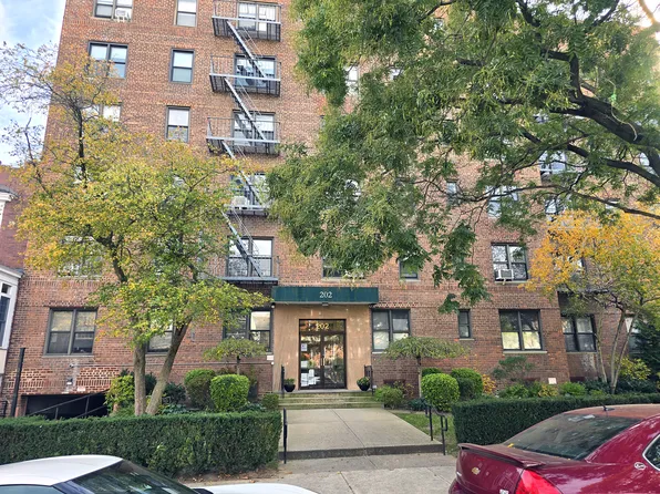 202 Seeley Street image 18 of 25