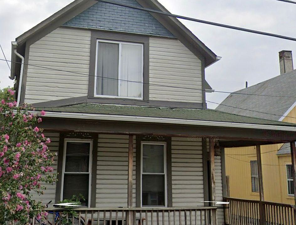 1st image of 3125 W 11th St Front Up
