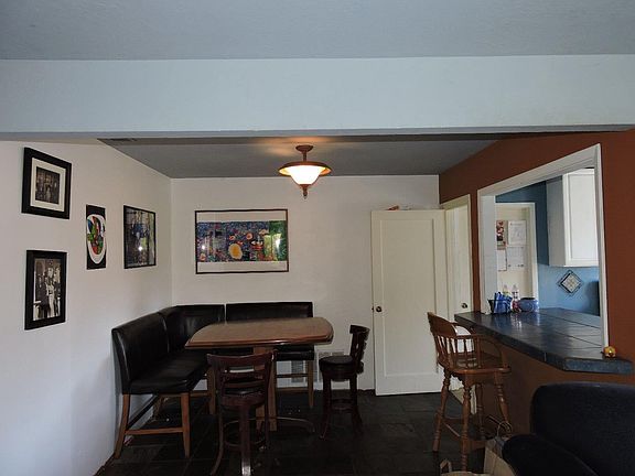 4th image of 275 Arroyo Dr