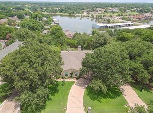 5115 Fairway Cir, Granbury, TX 76049
