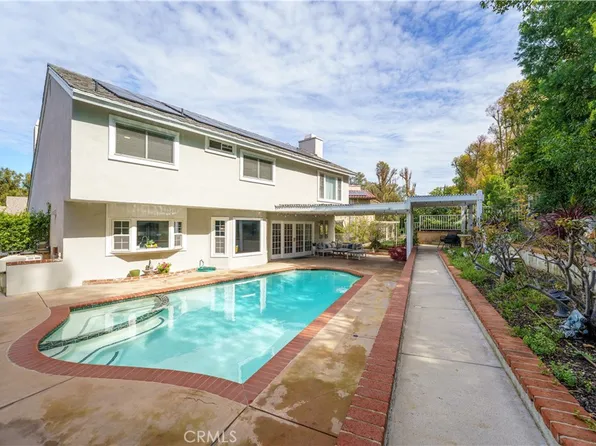 7318 E Cambria Cir, Orange, CA 92869