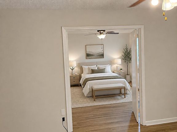 4th image of 410 Skyview Dr APT C