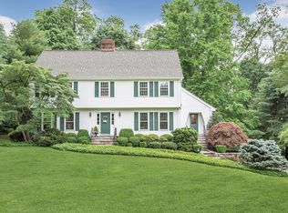 37 Indian Hill Rd, Bedford, NY 10506