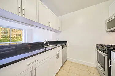 Rented by Living New York