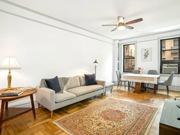 345 Montgomery St APT 4P, Brooklyn, NY 11225
