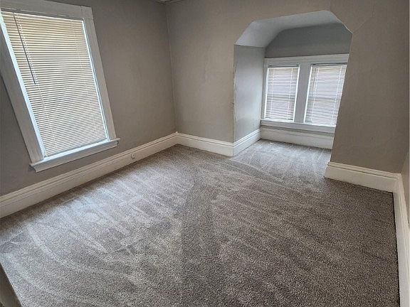 4th image of 340 Virginia Ave APT 3