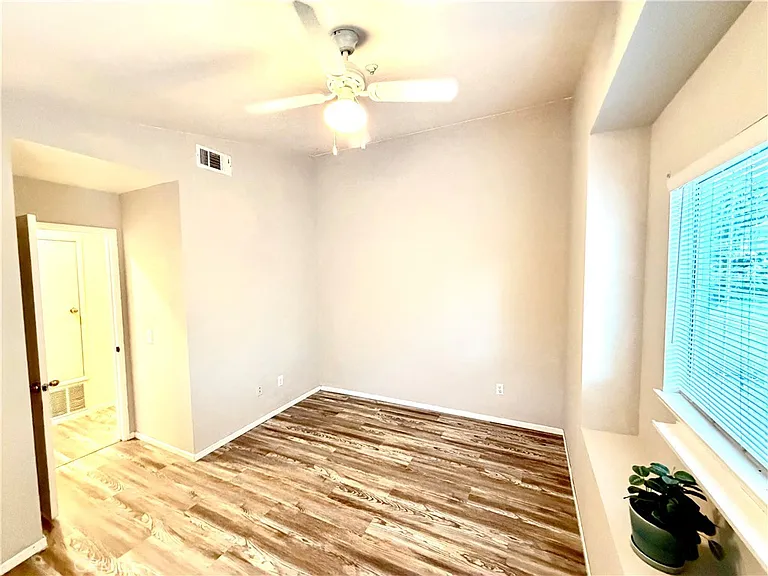 11512 Stonecrest Dr — Photo 35