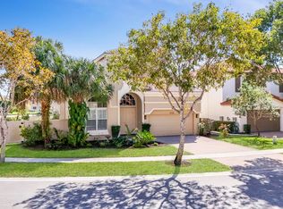 2735 Shaughnessy Dr, Wellington, FL 33414