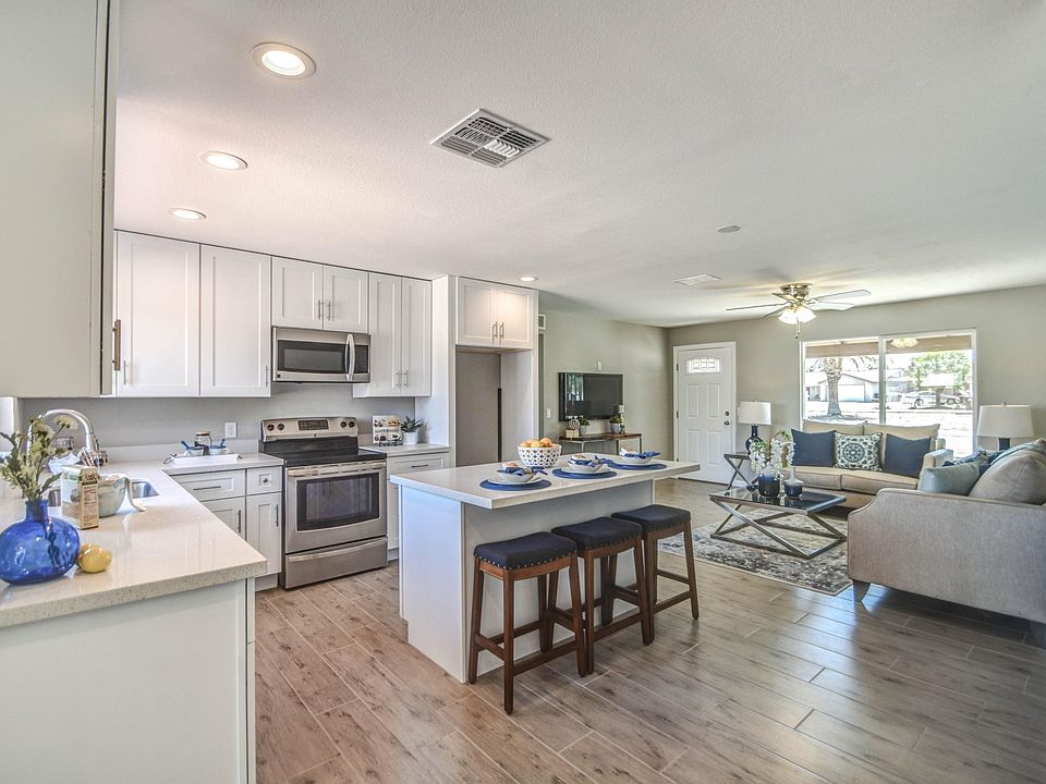 KITCHEN 1