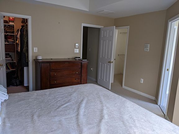 5th image of 2343 Huntington Station Ct