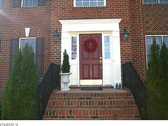 2nd image of 11907 Blairmont Pl