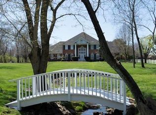 2301 Pekin Rd, Springboro, OH 45066