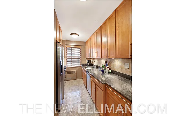 Sold by Douglas Elliman | media 10