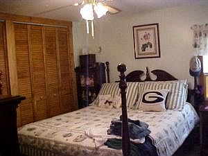 3rd image of 16 Corbett Ln