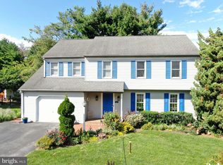 30 Charles Pl, Brownstown, PA 17508
