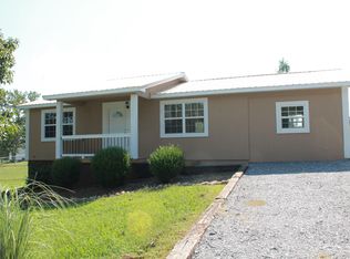 937 Washington St, Madisonville, TN 37354