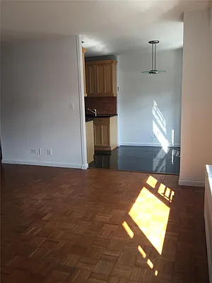 Rented by R New York | media 25