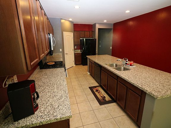 4th image of 21620 N Bradford Dr