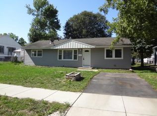 533 4th Ave NE, Osseo, MN 55369