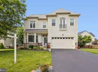 40 Manorwood Dr, Fredericksburg, VA 22406