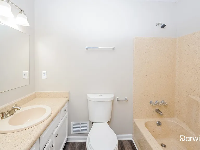 275 Sabrina Ct — Photo 12