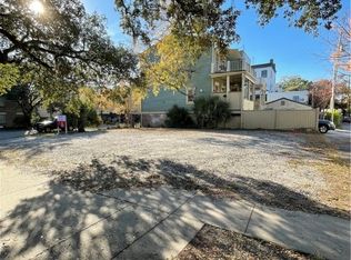 221 E Broad St, Savannah, GA 31401