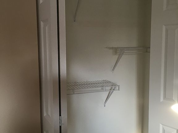 4th image of 20 Bangor St