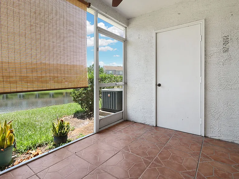6367 Bayside Key Dr — Photo 26