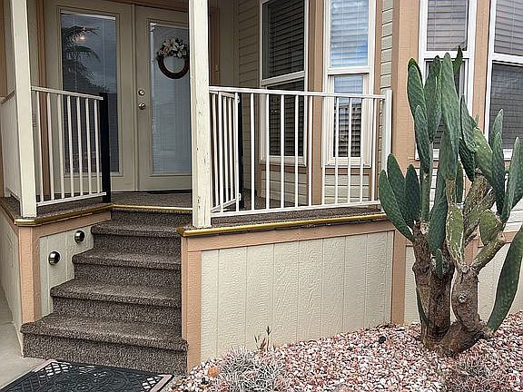 3rd image of 288 Tamarack Ln