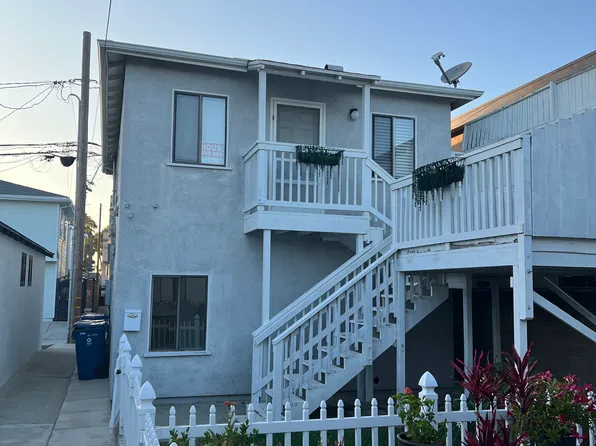 311 1/2 8th St, Seal Beach, CA 90740