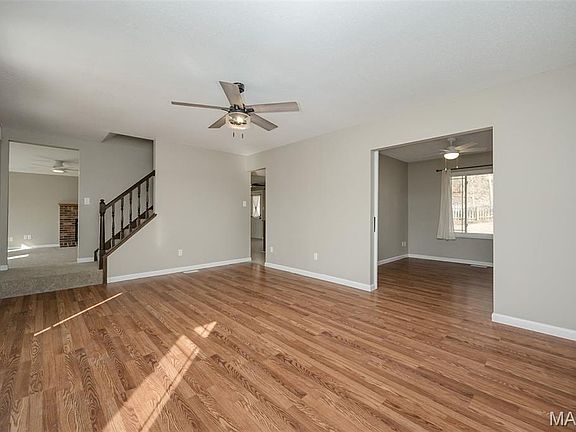 5th image of 461 Elm Crossing Ct