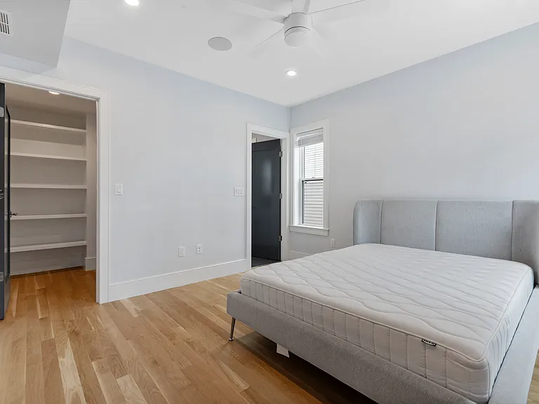 10 Hallet St #1 — Photo 18