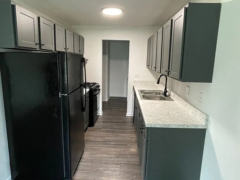 Ridgebrook Apartments — Photo 22