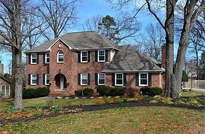 1st image of 404 Sugarwood Dr