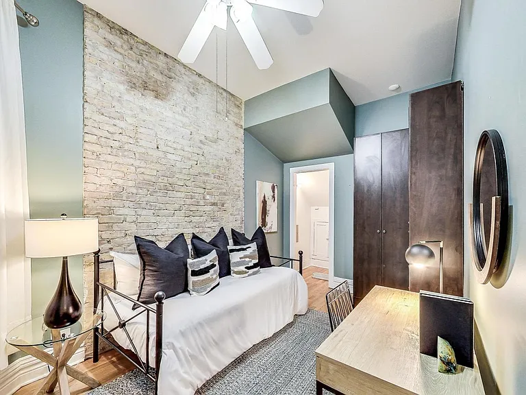 716 W Webster Ave #1W — Photo 15