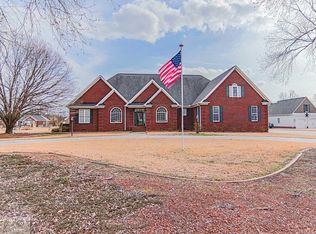 108 Lake Ridge Dr, Goldsboro, NC 27530
