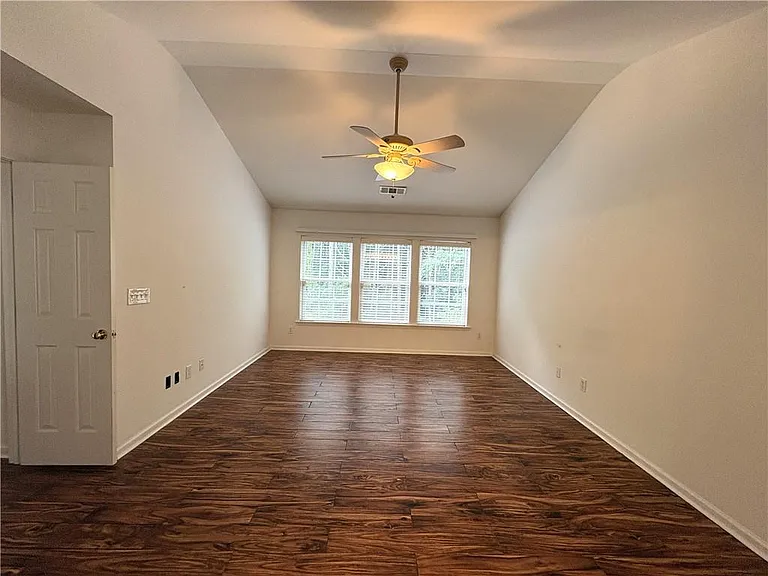 195 Gaines Oak Way — Photo 10
