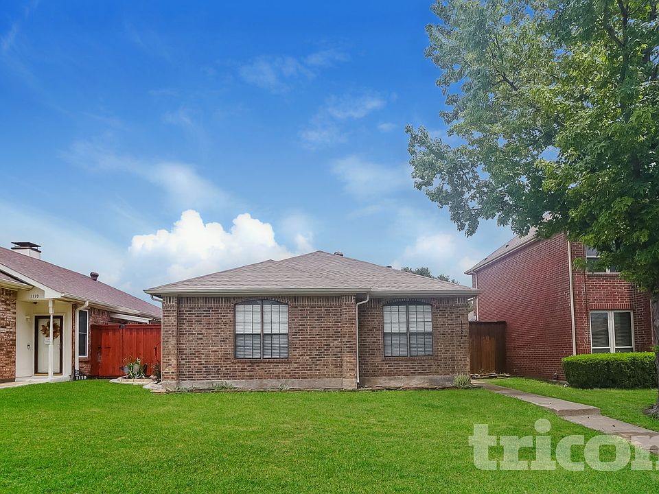 1st image of 1121 Cypress Ln