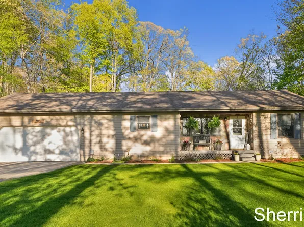 7861 S West County Line Rd, Greenville, MI 48838