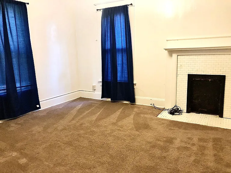 2015 Summit St — Photo 25